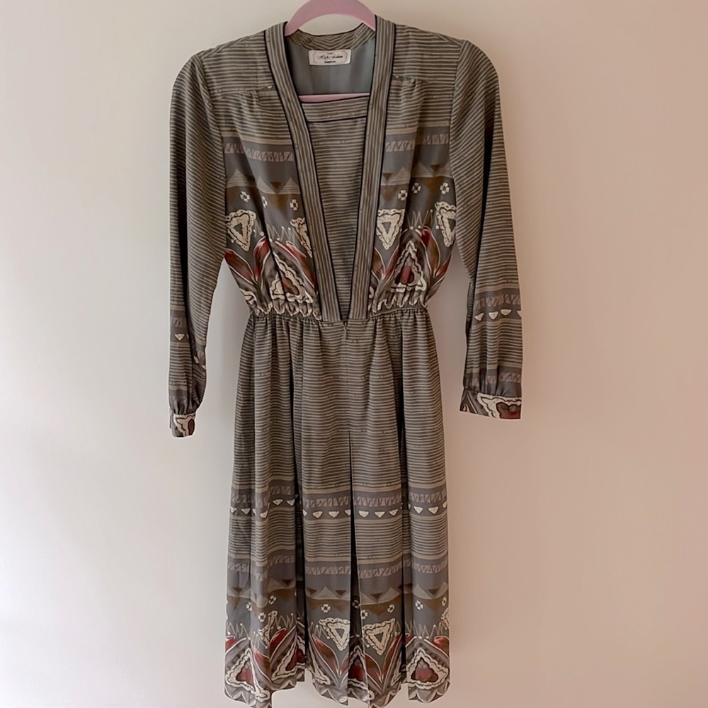 EUC Vintage grey dress. Tokyo Dariya Size Small​​​​​​